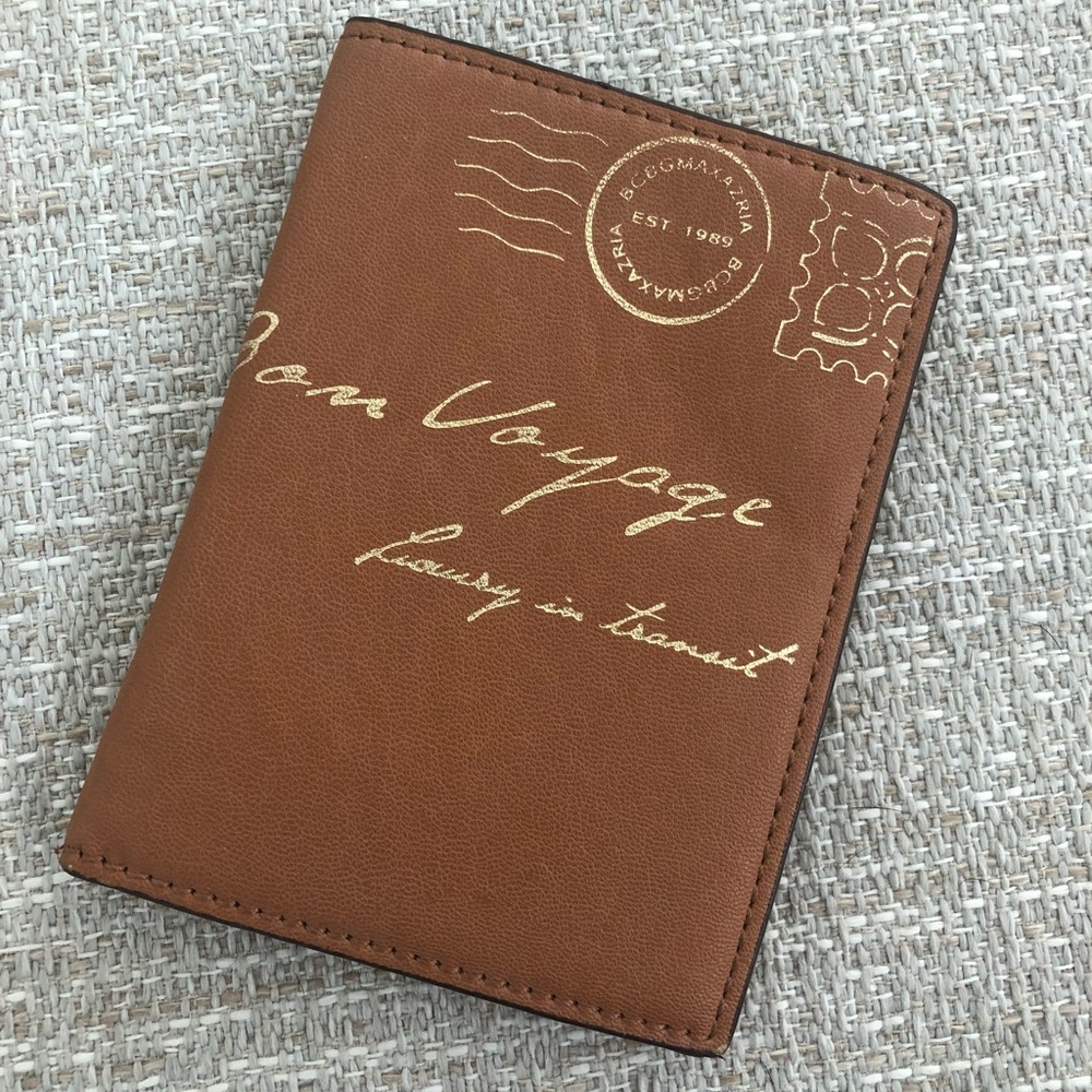 BCBC Maxazria Passport Holder